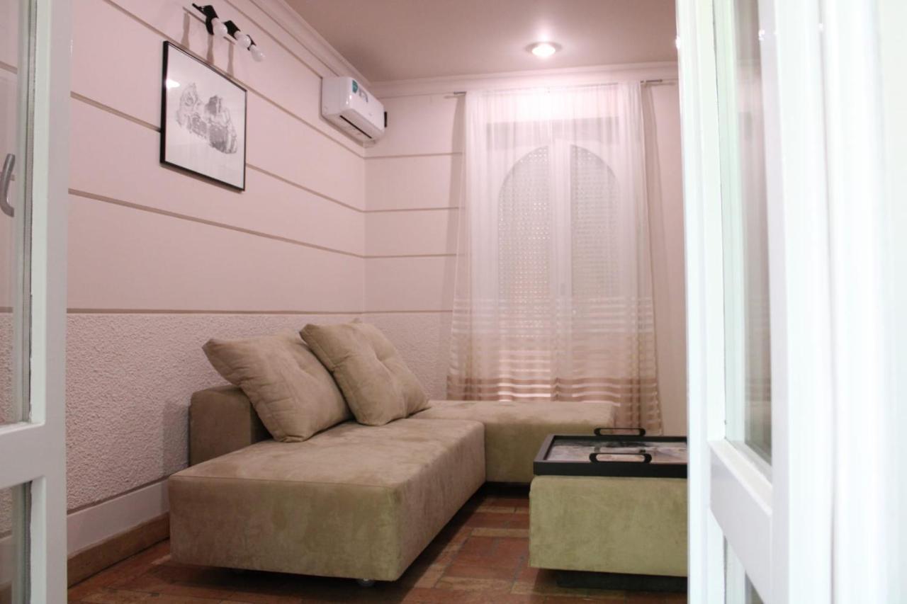Garden Center Apartment Нови-Сад Экстерьер фото